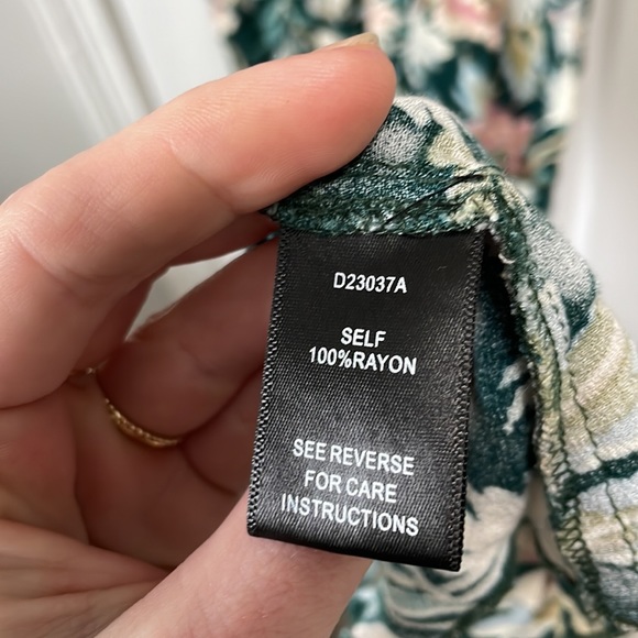 Nwot floral maxi - Picture 6 of 6